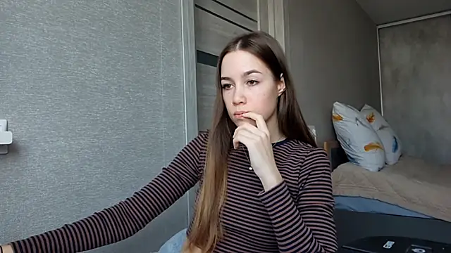 SherrylMaler online show from 01/14/26, 04:16