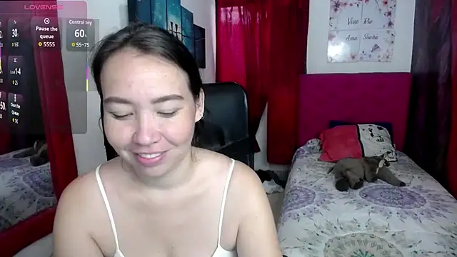 Snapshot of juliet_noir chatting on 06/16/26, 12:16 juliet noir online show from 06/16/26, 12:16