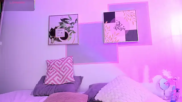 april jones05 online show from 03/28/26, 01:01