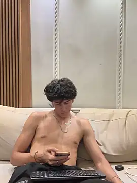 noahx valko online show from 02/18/26, 05:27