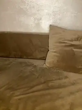 lily bitch online show from 03/01/26, 09:59