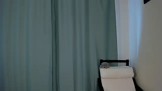 EmmaStoneWants online show from 01/17/26, 07:34