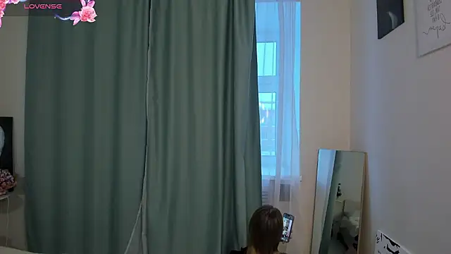 EmmaStoneWants online show from 02/17/26, 04:54