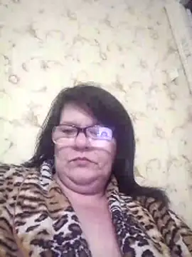 NysiOlsen online show from 05/01/26, 04:34