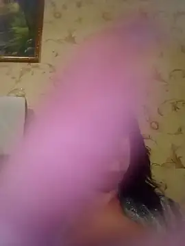 Snapshot of NysiOlsen chatting on 06/18/26, 06:46 NysiOlsen online show from 06/18/26, 06:46