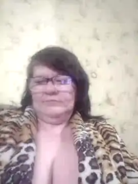 NysiOlsen online show from 04/21/26, 04:57