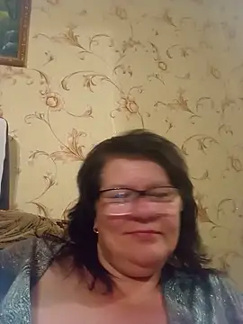 Snapshot of NysiOlsen chatting on 06/19/26, 10:15 NysiOlsen online show from 06/19/26, 10:15