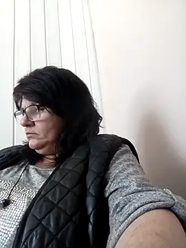 NysiOlsen online show from 01/13/26, 10:30