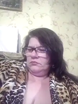 NysiOlsen online show from 04/23/26, 05:47