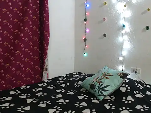 Chloe Candys online show from 02/03/26, 02:00