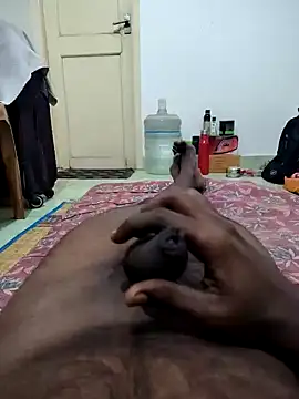 Snapshot of TamilBoy3007 chatting on 02/22/26, 04:41 TamilBoy3007 online show from 02/22/26, 04:41