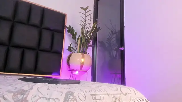 Rachel berlin online show from 02/28/26, 08:08