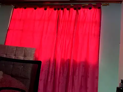 Snapshot of talia_mystic chatting on 02/17/26, 12:57 talia mystic online show from 02/17/26, 12:57