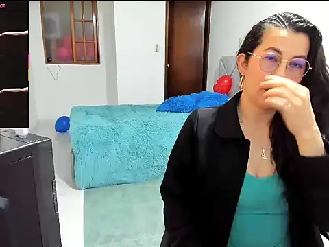 Snapshot of talia_mystic chatting on 02/24/26, 12:50 talia mystic online show from 02/24/26, 12:50