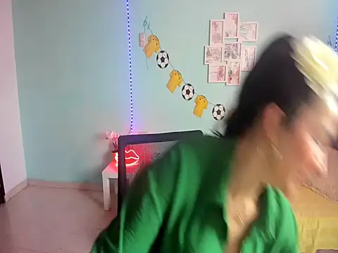 talia mystic online show from 06/18/26, 12:43