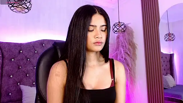 Violet Collins1 online show from 03/19/26, 08:42