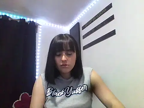 Snapshot of KIMII-JN chatting on 01/15/26, 09:29 KIMII-JN online show from 01/15/26, 09:29