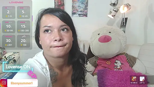 Snapshot of ebonysummer_ chatting on 07/17/26, 03:04 ebonysummer online show from 07/17/26, 03:04