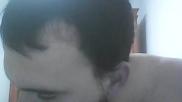 Snapshot of Miguelpulidotriguero11 chatting on 03/04/26, 06:26 Miguelpulidotriguero11 online show from 03/04/26, 06:26