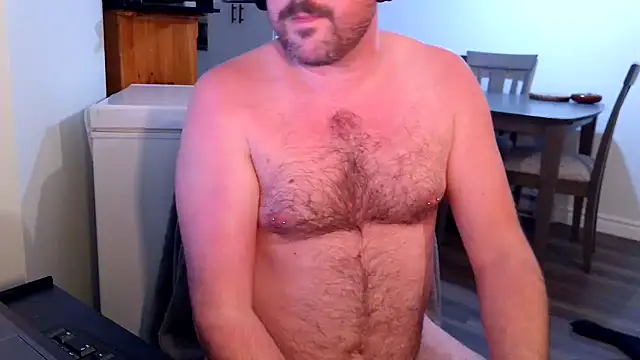 Snapshot of Greyd333 chatting on 06/11/26, 12:32 Greyd333 online show from 06/11/26, 12:32