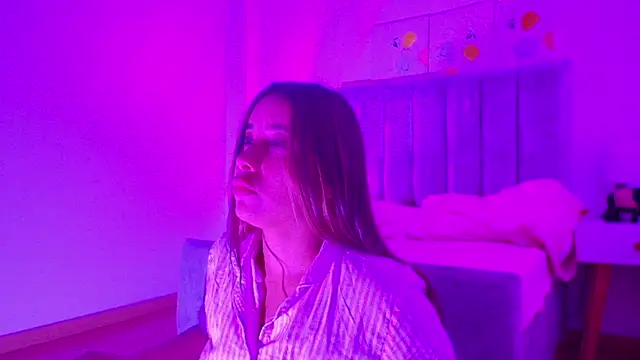 Lucy Carson  online show from 03/23/26, 03:39