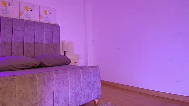 Lucy Carson  online show from 04/02/26, 03:35