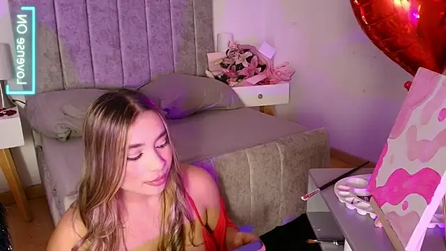 Lucy Carson  online show from 02/15/26, 07:51