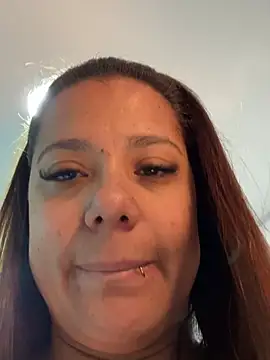 Snapshot of Pretty__Milf chatting on 02/25/26, 09:31 Pretty Milf online show from 02/25/26, 09:31