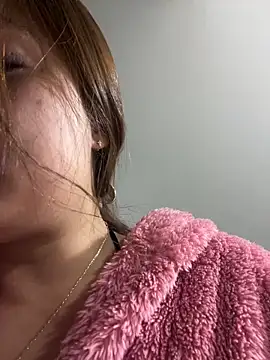 Pretty  Milf online show from 03/22/26, 09:11