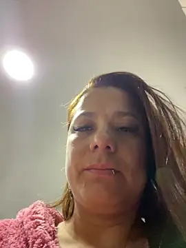 Pretty  Milf online show from 04/12/26, 10:18