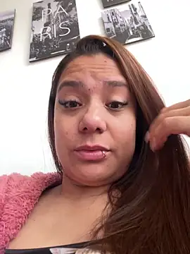 Pretty  Milf online show from 04/01/26, 01:34