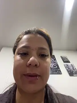 Pretty  Milf online show from 03/13/26, 09:14