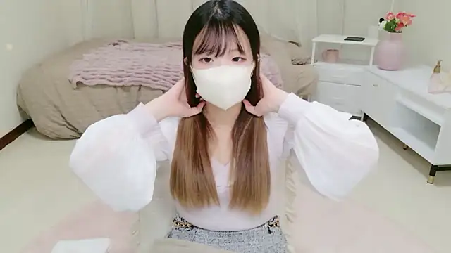 Snapshot of NOA_cha chatting on 02/21/26, 08:27 NOA cha online show from 02/21/26, 08:27