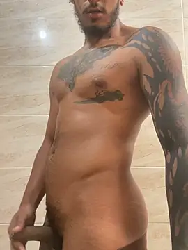 Snapshot of liyamjunior chatting on 02/03/26, 07:19 liyamjunior online show from 02/03/26, 07:19