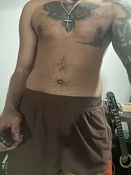 Snapshot of liyamjunior chatting on 02/12/26, 06:02 liyamjunior online show from 02/12/26, 06:02