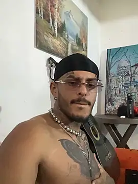 Snapshot of liyamjunior chatting on 02/27/26, 05:57 liyamjunior online show from 02/27/26, 05:57