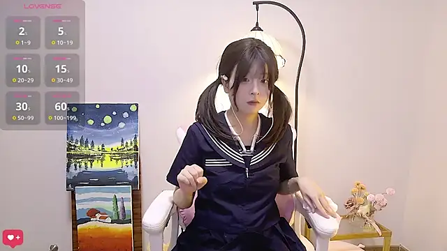 Qiqiiii-05 online show from 06/04/26, 02:11