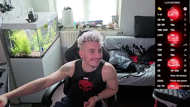 Rayzel White online show from 03/10/26, 01:26