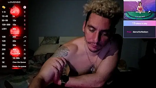 Rayzel White online show from 07/17/26, 10:51