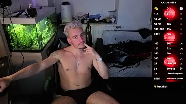 Rayzel White online show from 03/13/26, 09:42