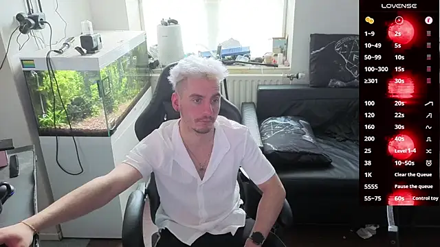 Rayzel White online show from 03/26/26, 12:47