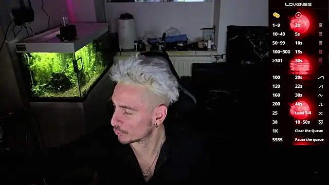 Rayzel White online show from 03/23/26, 08:52