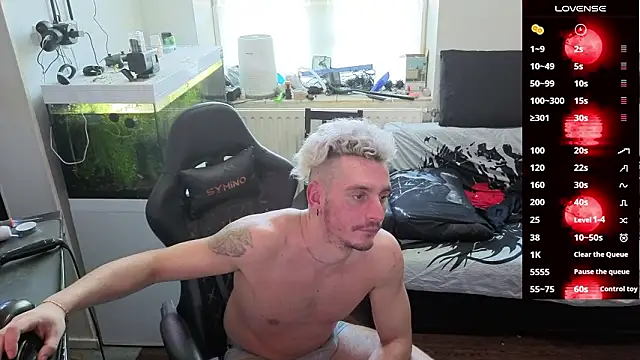 Rayzel White online show from 03/05/26, 01:30