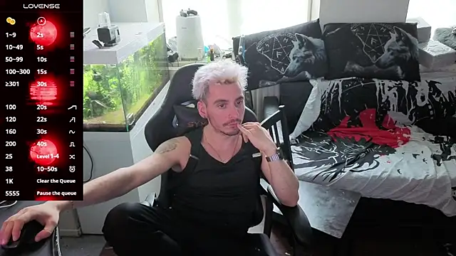 Rayzel White online show from 04/18/26, 11:56