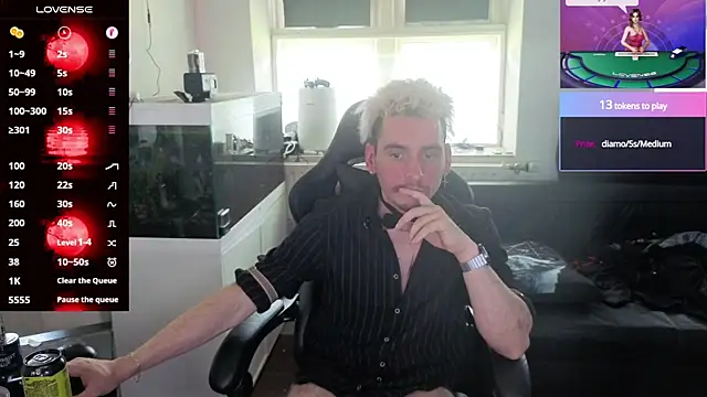 Rayzel White online show from 06/07/26, 01:38