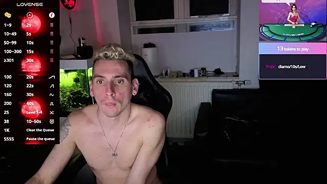 Rayzel White online show from 05/26/26, 01:04