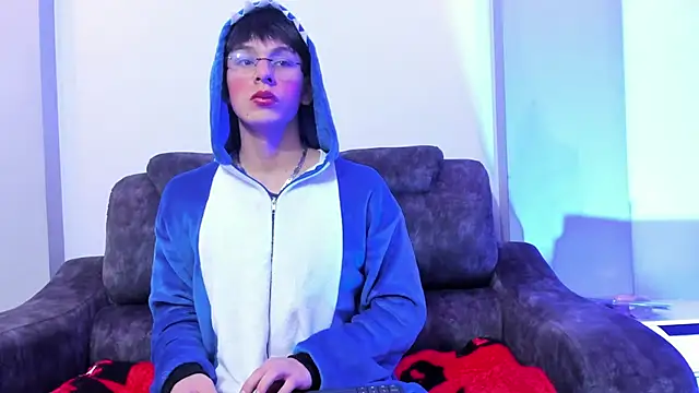 Alexander Collinss online show from 02/21/26, 03:30