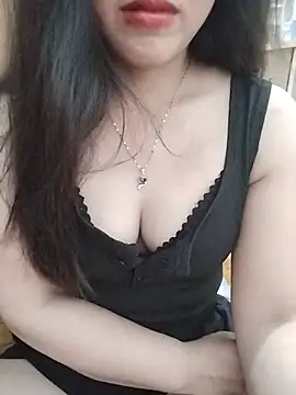 Snapshot of MaiNgoc_sexy chatting on 07/05/26, 04:19 MaiNgoc sexy online show from 07/05/26, 04:19