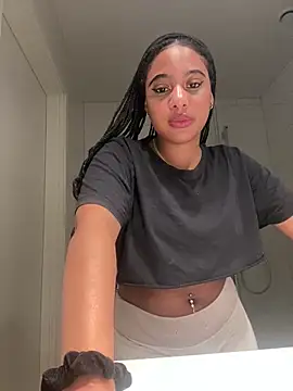 Snapshot of xo_steffyxo_4 chatting on 03/03/26, 06:26 xo steffyxo 4 online show from 03/03/26, 06:26