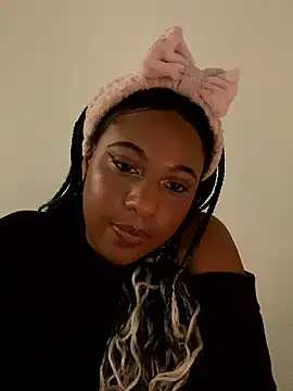 xo steffyxo 4 online show from 01/13/26, 11:52